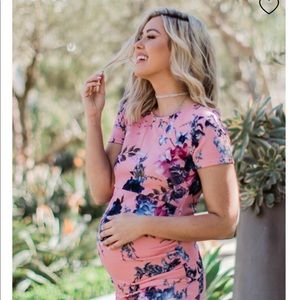 Pink Floral Fitted Short Sleeve Maternity Dress